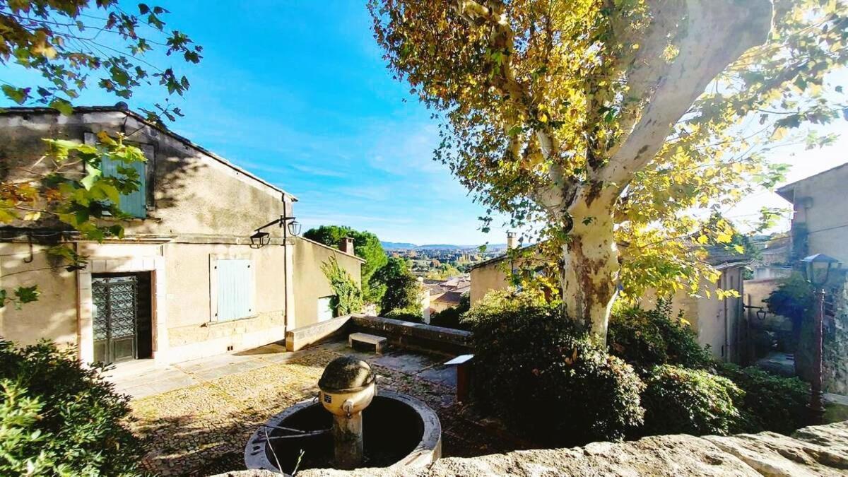 L'Appartement De L'Arche Châteauneuf-de-Gadagne Exteriér fotografie